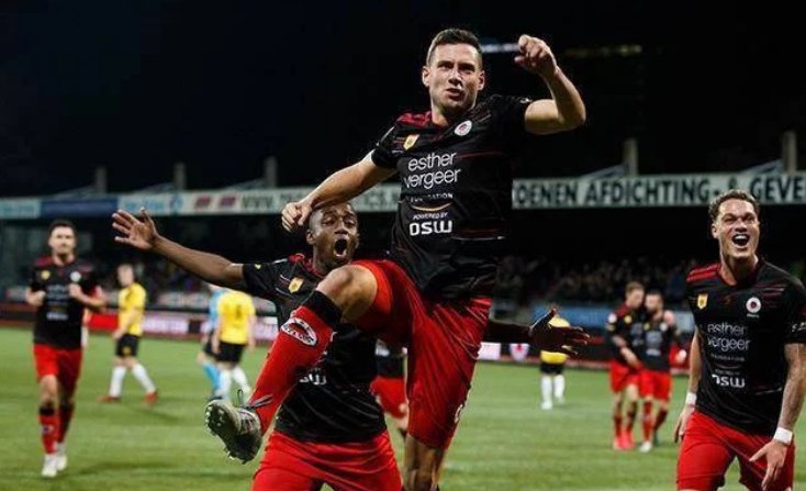 行与心理韧 行与心理韧