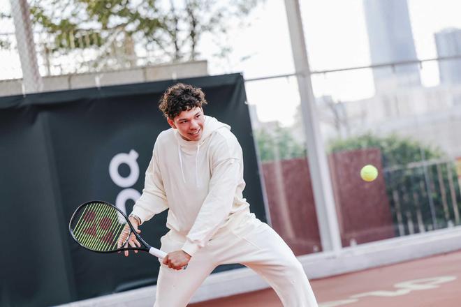 在竞争激烈 在竞争激烈