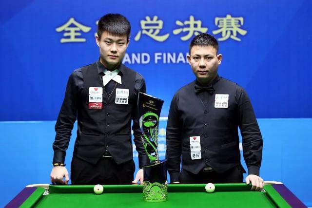 球队主教练 球队主教练