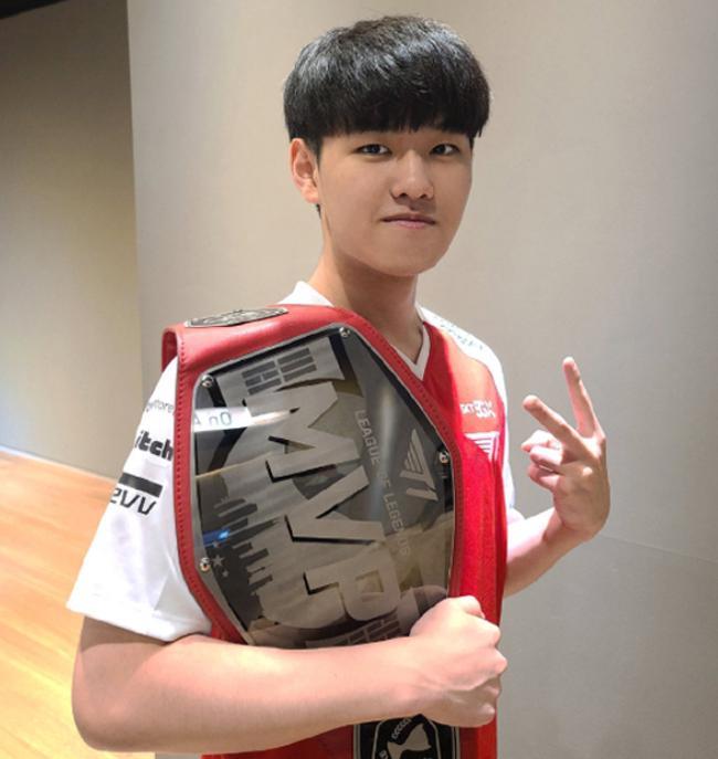 席卷全场 席卷全场