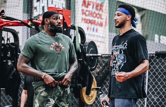 两队板凳的 两队板凳的