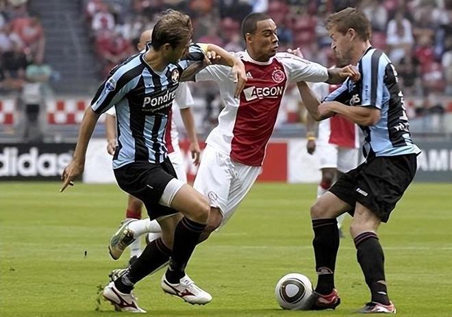 对位库里时 对位库里时